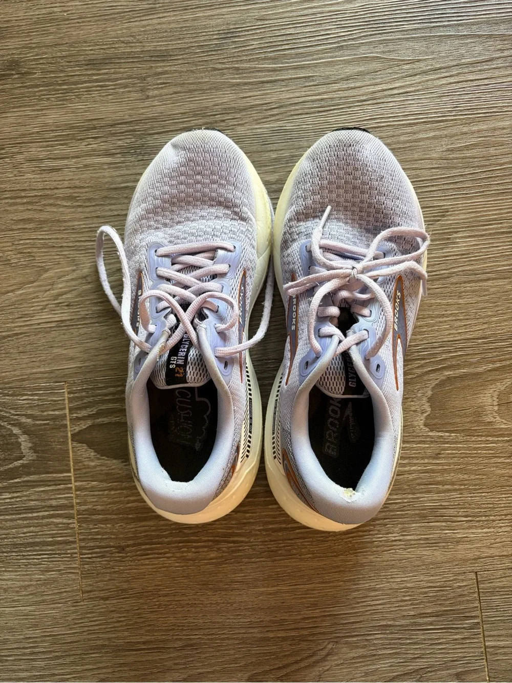 Brooks Glycerin 22 GTS Lavender Running Sneakers